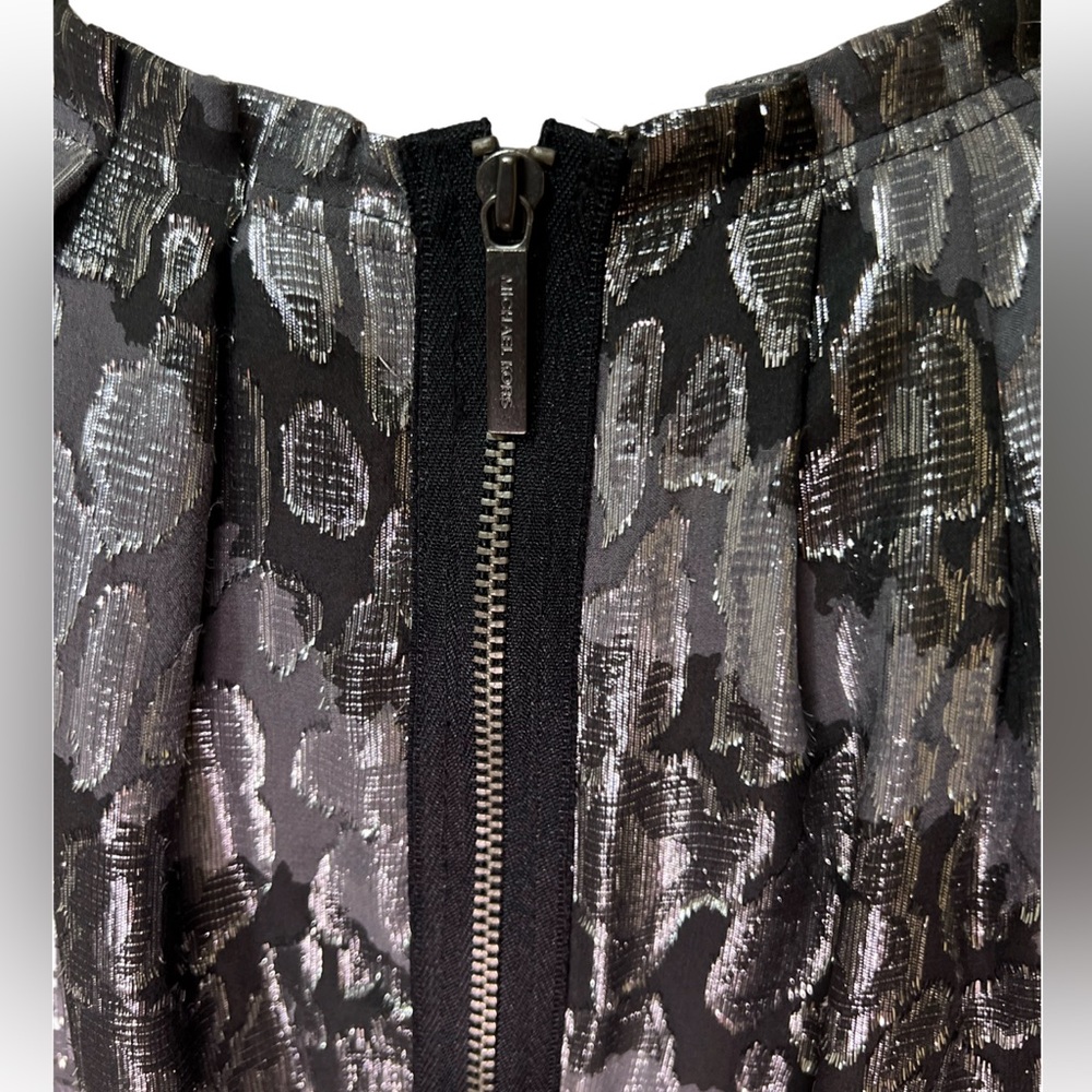 Michael Kors Metallic Silk Dress Size 4 Silver Black Party Cocktail Mini - Picture 12 of 14